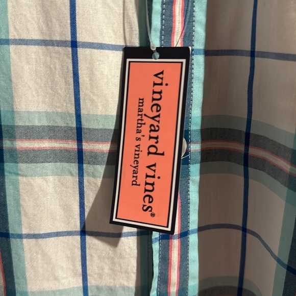 Men’s Vineyard Vines Blue Plaid Button Down Shirt NWT - Med - Picture 5 of 5